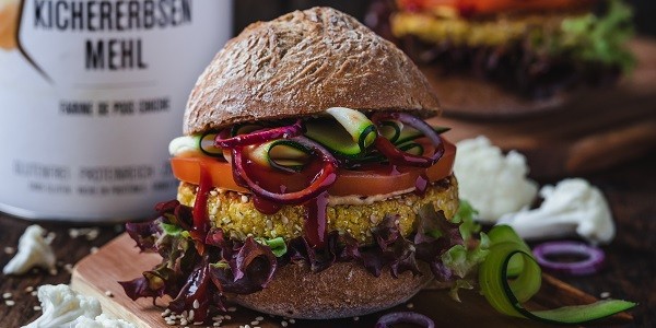 kichererbsenmehl-blumenkohlburger